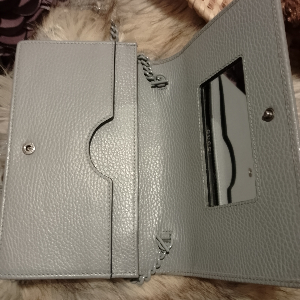 Gucci Light Gray Leather GG Marmont chain wallet - Picture 8 of 16